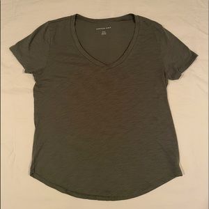 American Eagle short sleeve top!
